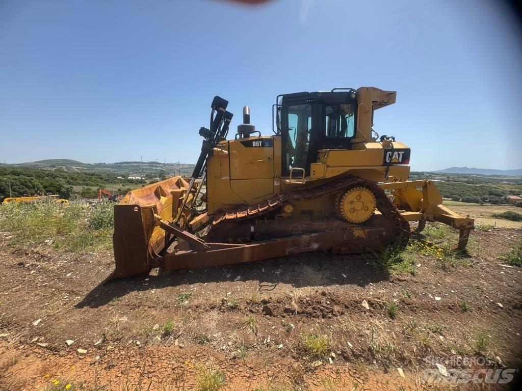 CAT D 6 T XL lánctalpas dózerek