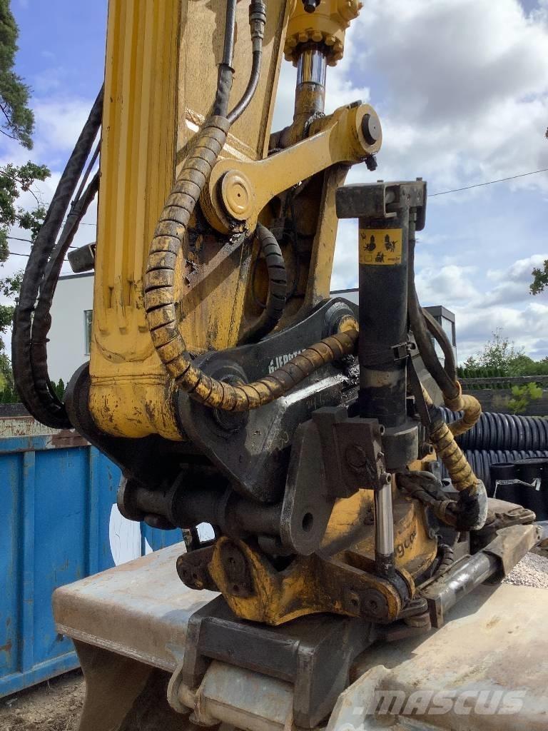 Komatsu PC 240 LC-10 Lánctalpas kotrók