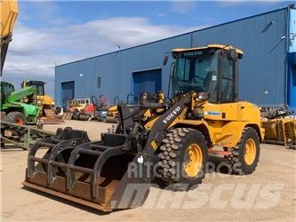 Volvo L 35 G Gumikerekes homlokrakodók