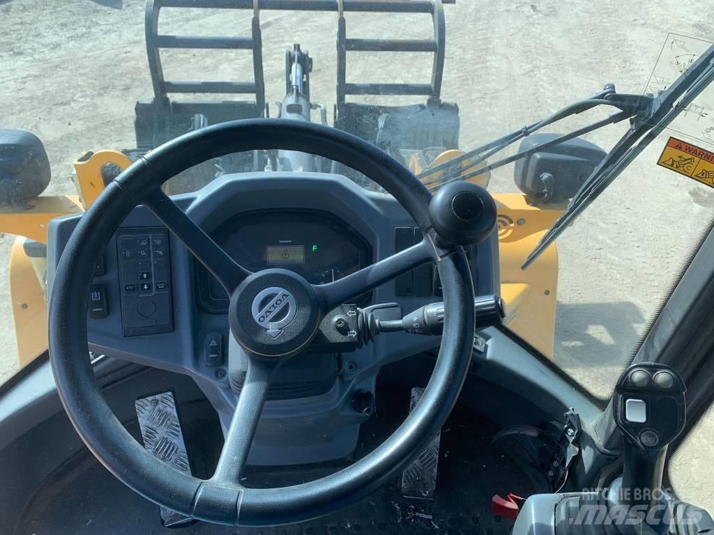 Volvo L 35 G Gumikerekes homlokrakodók