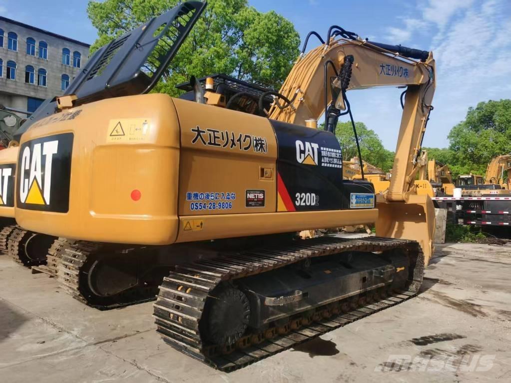 CAT 320d2 Lánctalpas kotrók