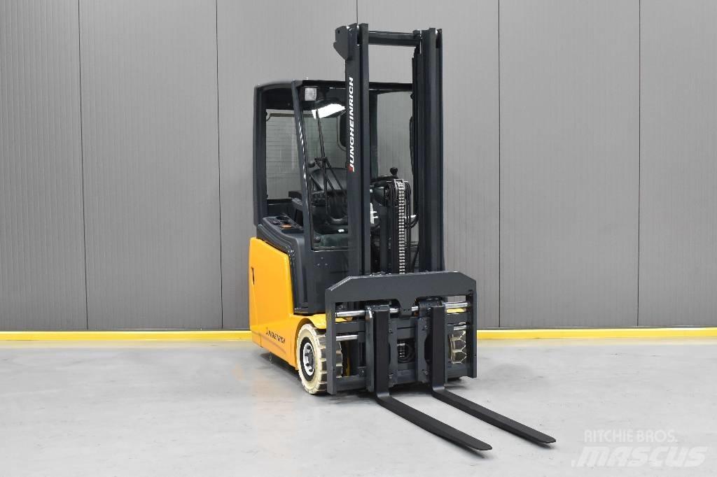 Jungheinrich EFG 215 Elektromos targoncák