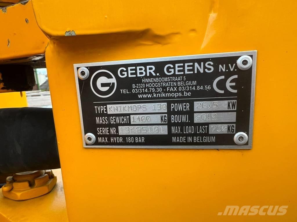 Knikmops KM 130 Mini homlokrakodók