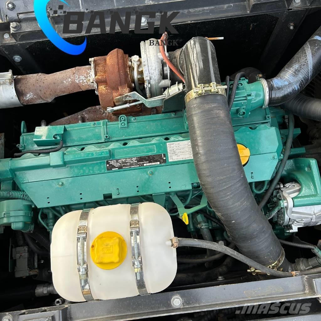 Volvo EC 240 Lánctalpas kotrók