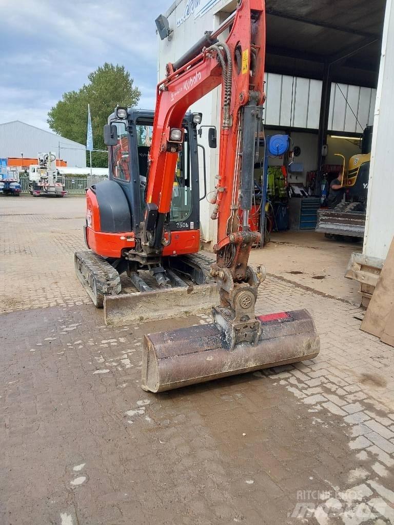 Kubota U 36-4 Mini kotrók < 7t