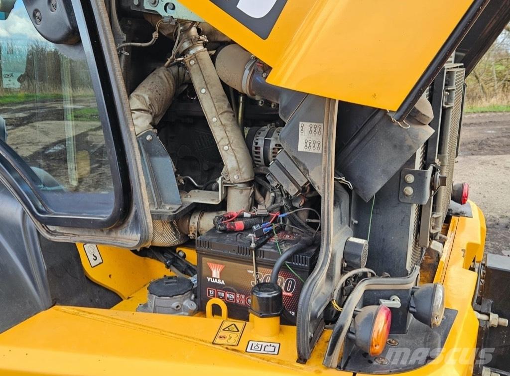 JCB TM 320 S Teleszkópos mezőgazdasági rakodók