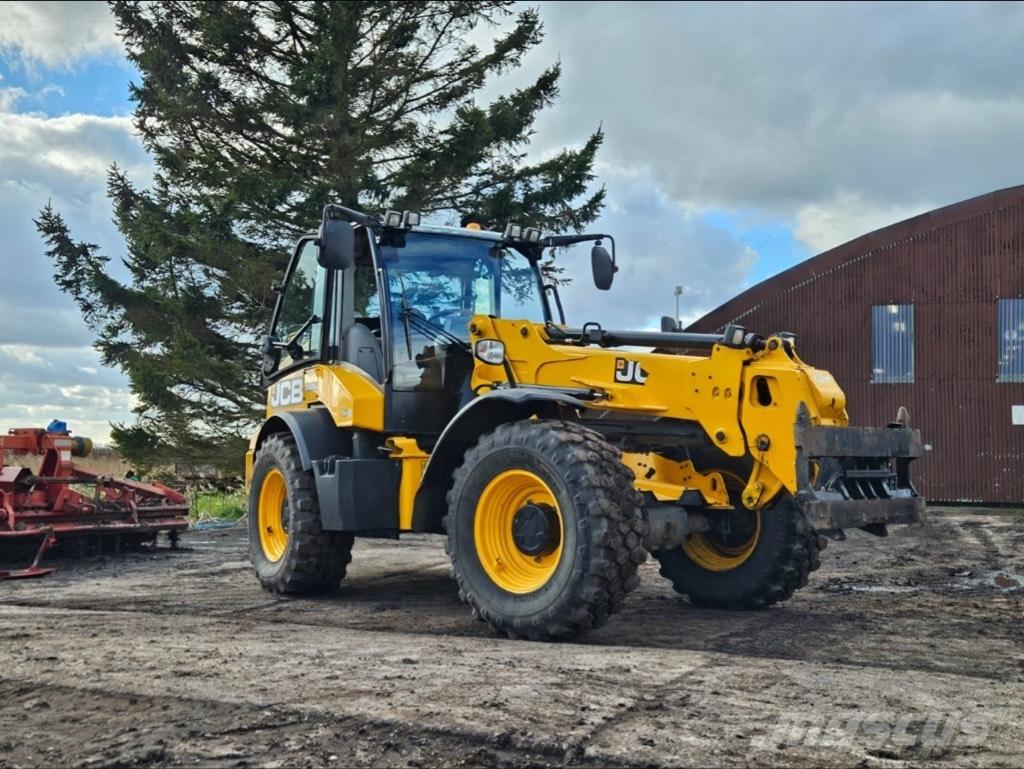 JCB TM 320 S Teleszkópos mezőgazdasági rakodók