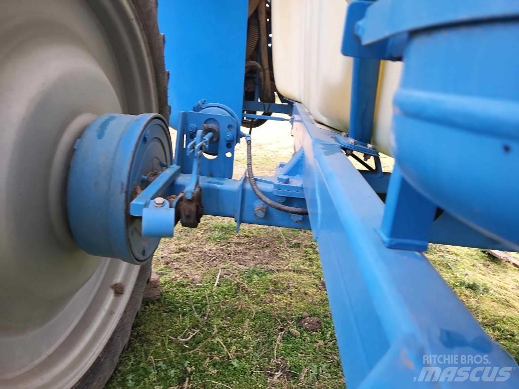 Agrio NAPA 3324 Vontatott trágyaszórók