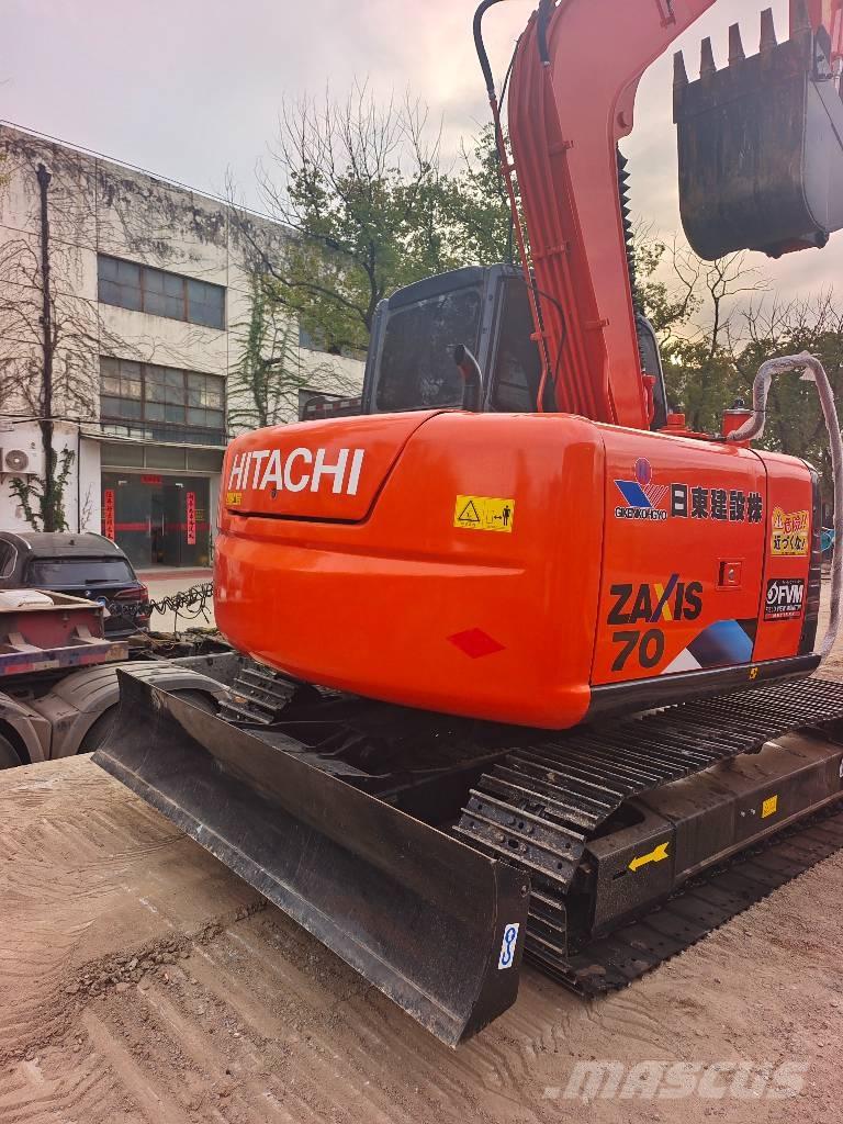 Hitachi Zaxis 70 Mini kotrók < 7t