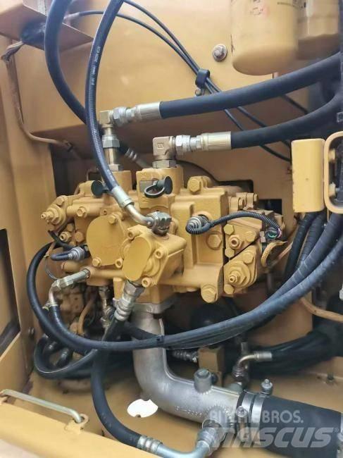 CAT 312 C Lánctalpas kotrók