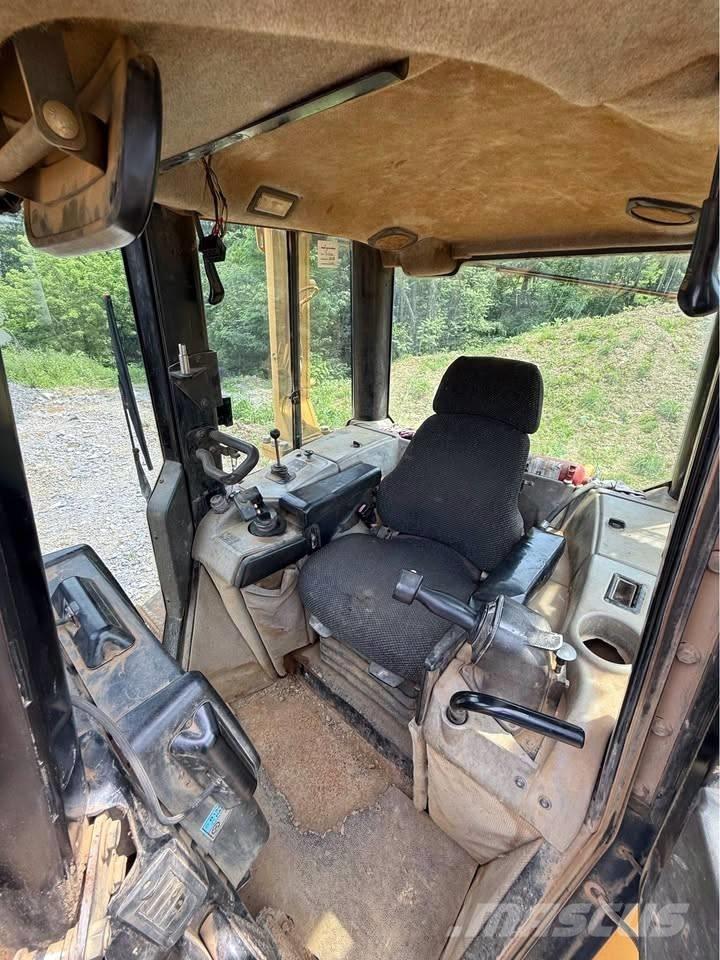 CAT D 6 N XL lánctalpas dózerek