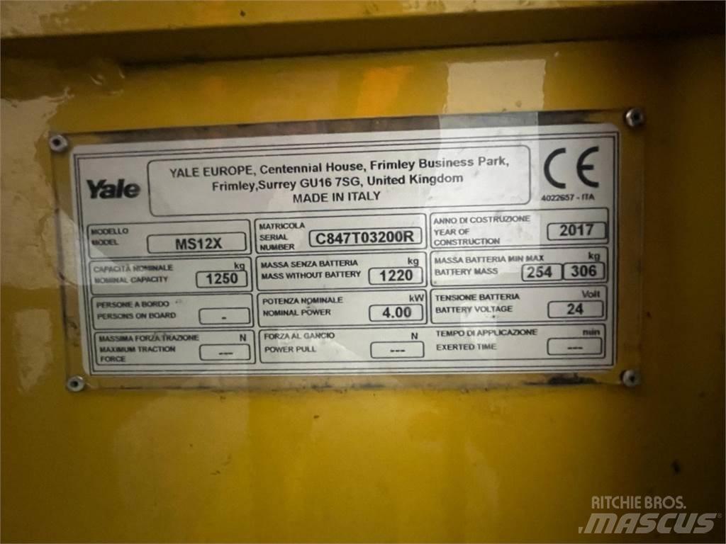 Yale MS12X Gyalogkíséretű targonca