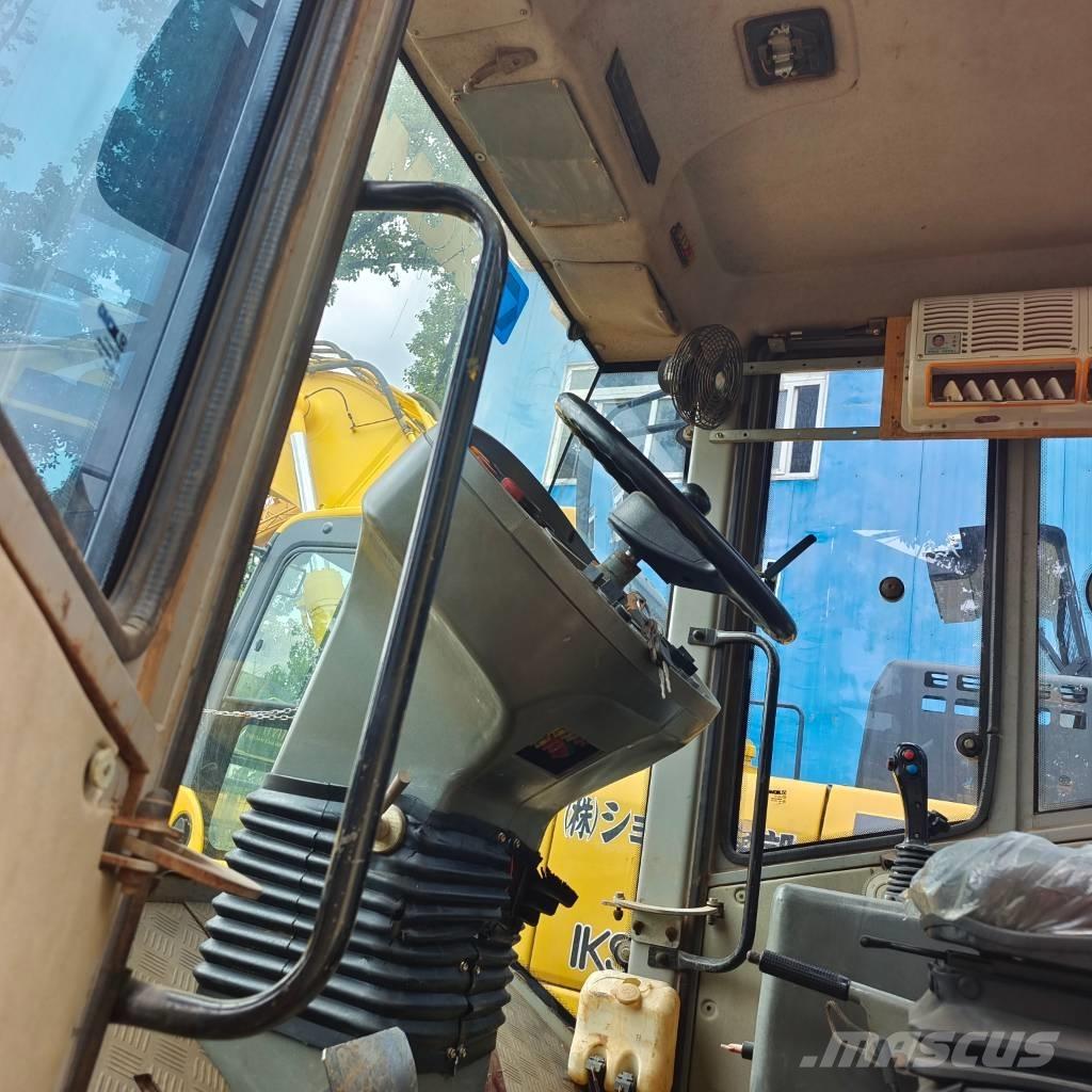 XCMG XS 223 J Egydobos hengerek