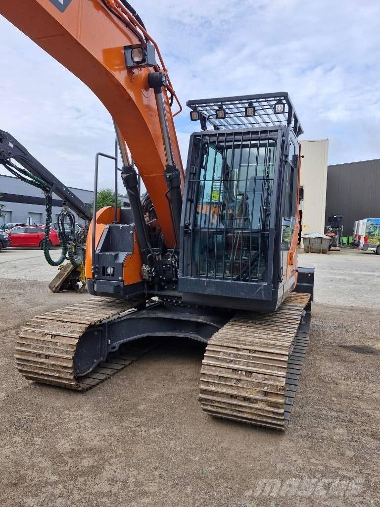 Develon DX 140 LCR-7 Lánctalpas kotrók