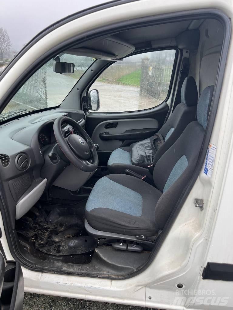 Fiat Doblo Cargo Transporterek