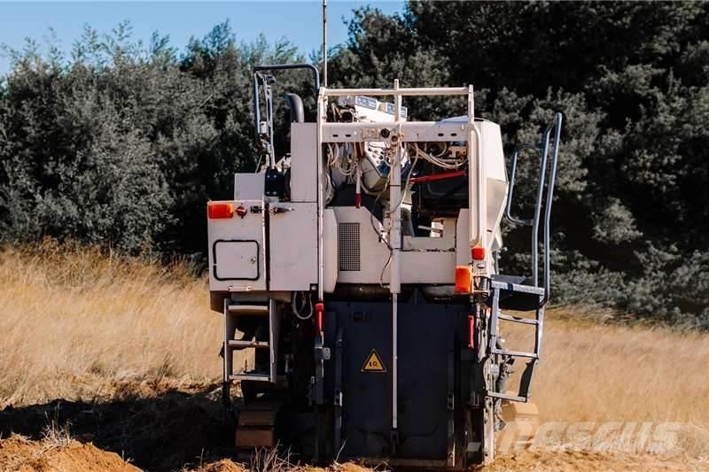 Wirtgen W150 Egyéb