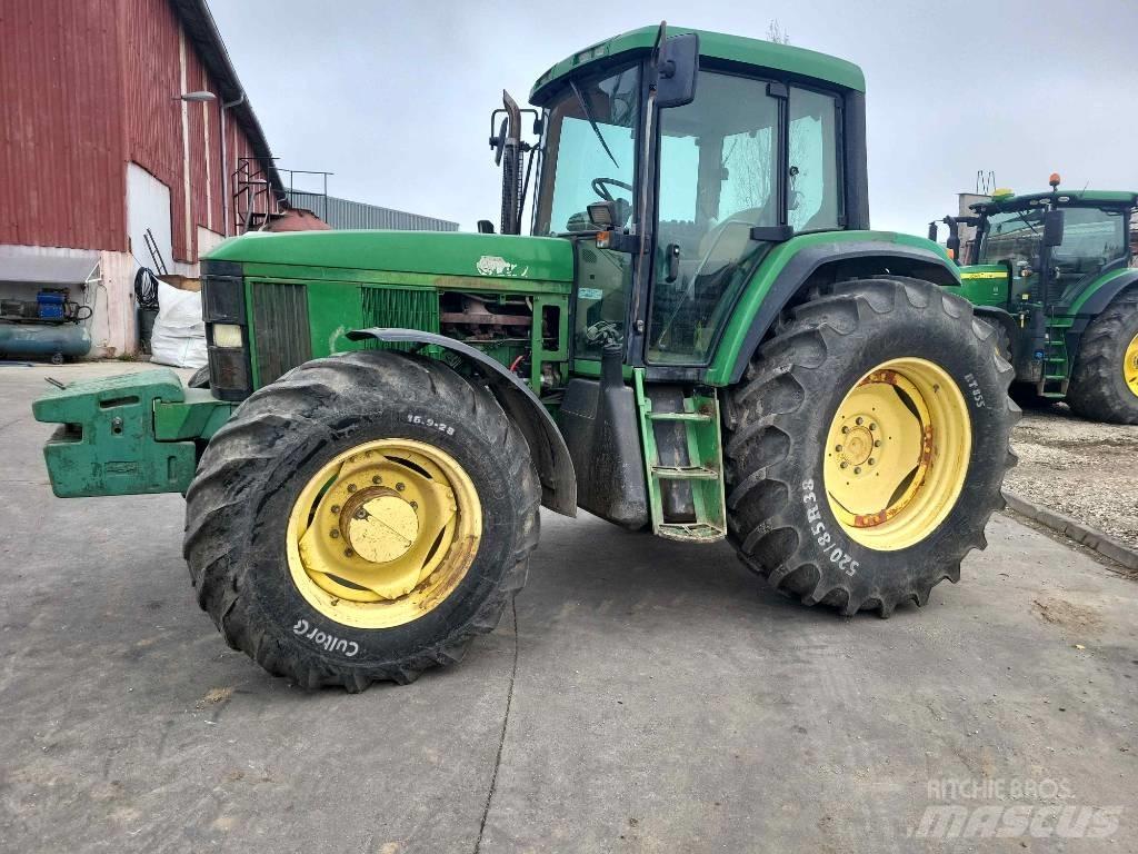 John Deere 6910 Traktorok