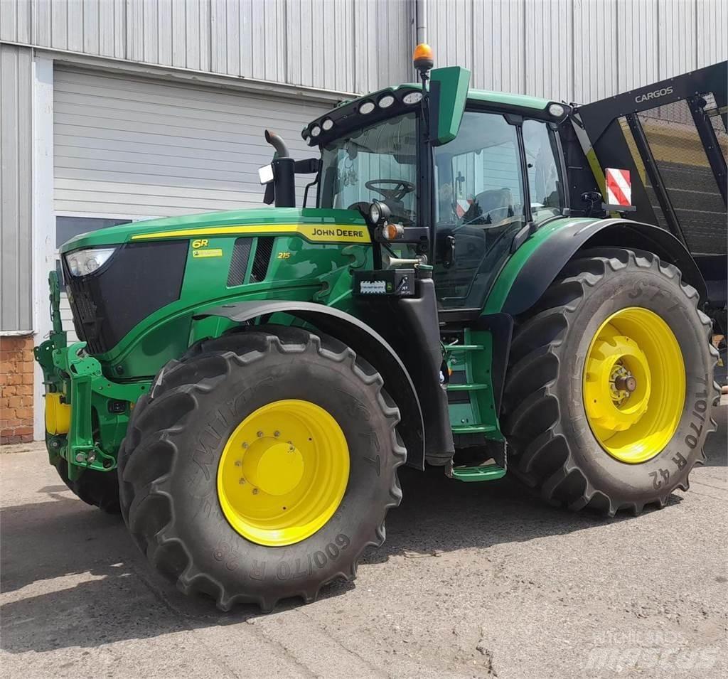 John Deere 6R 215 Traktorok