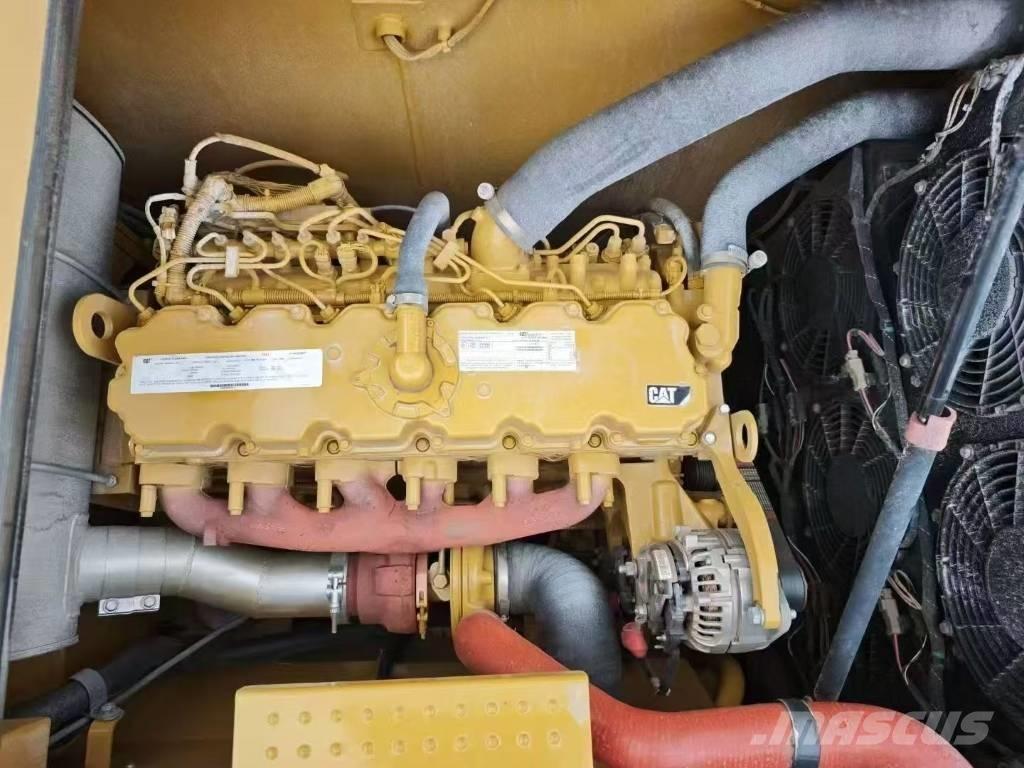 CAT 330GC Lánctalpas kotrók