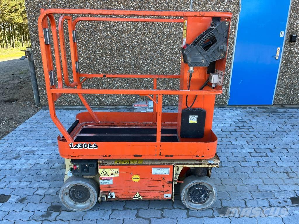 JLG 1230 ES Személyemelők