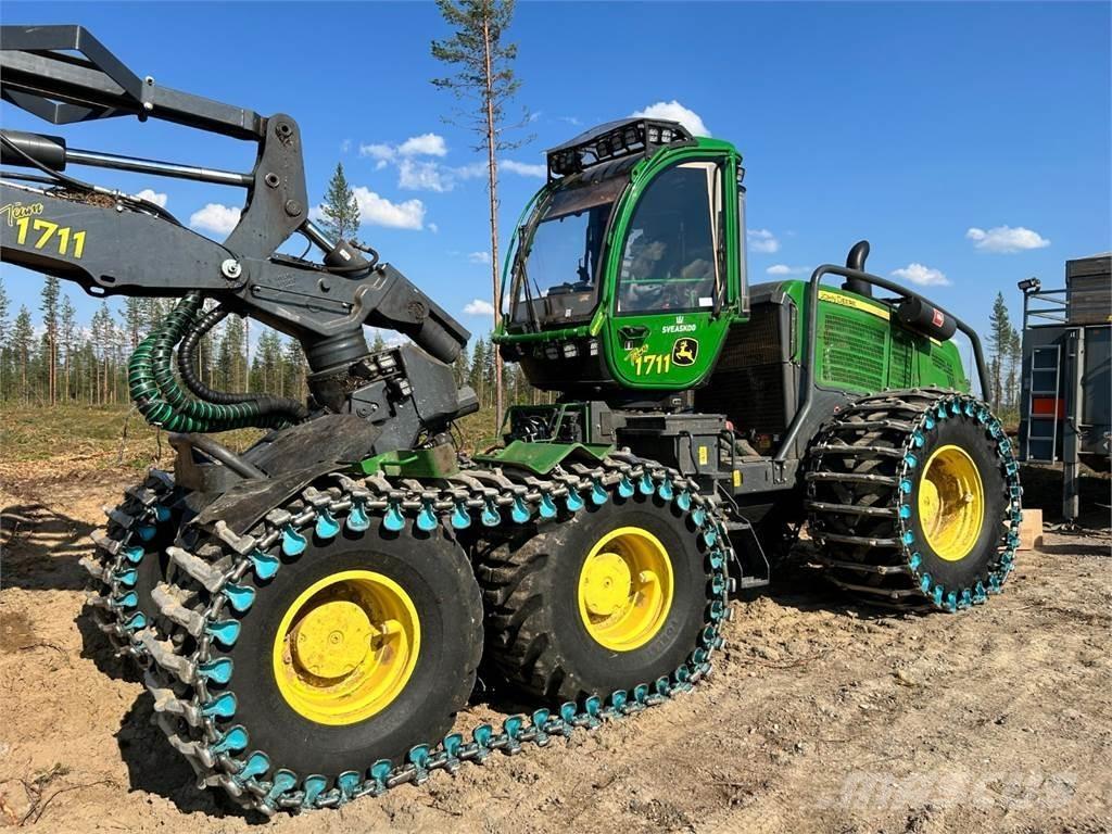 John Deere 1470G Betakarítók