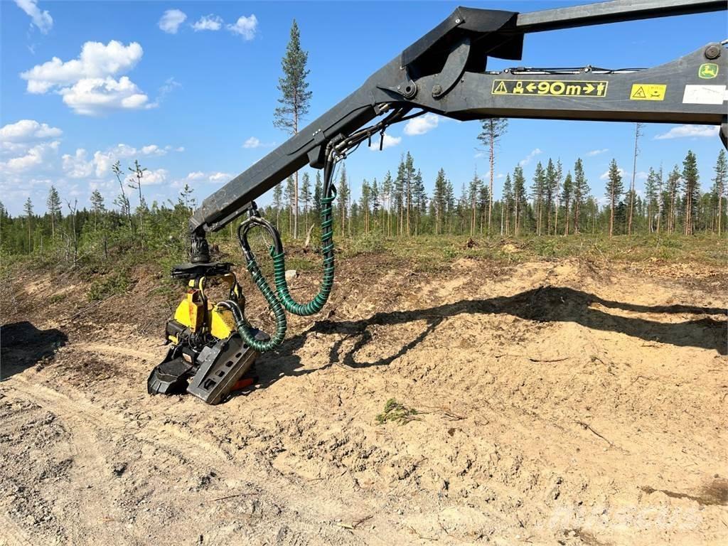 John Deere 1470G Betakarítók