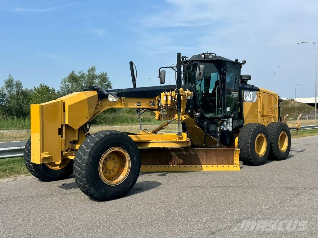 CAT 140M3 Gréderek