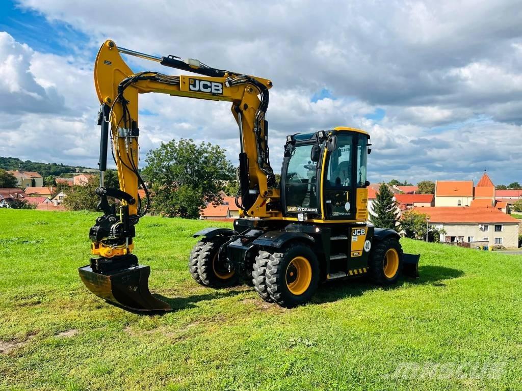 JCB 110 W Hydradig Gumikerekes kotrók