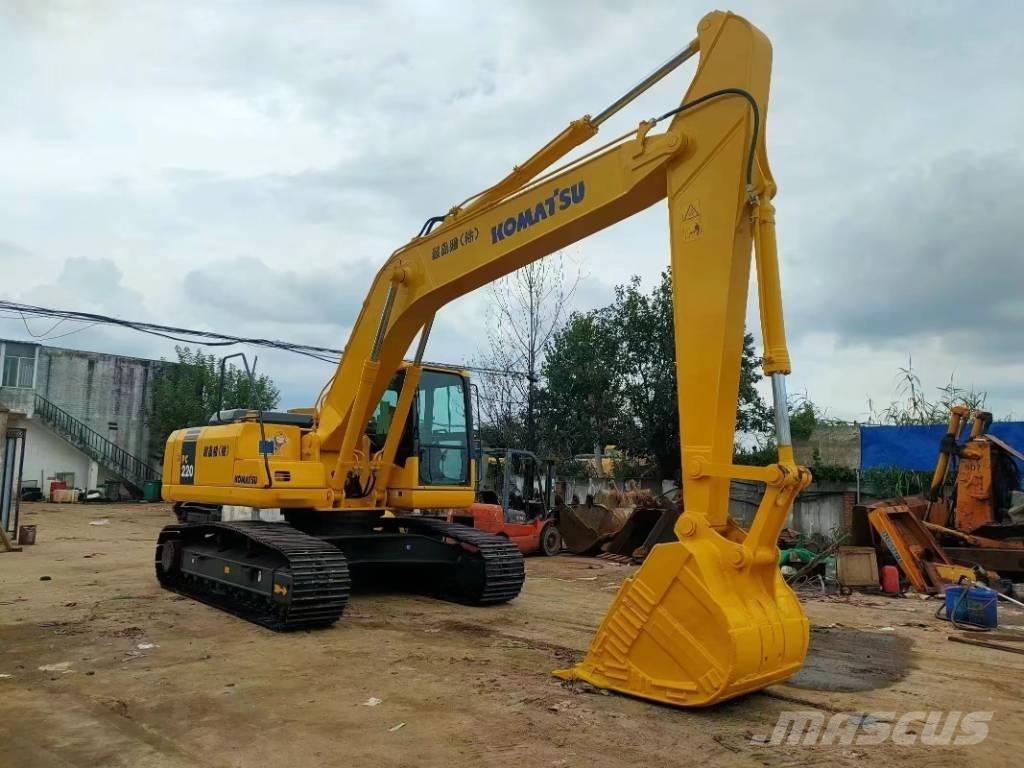 Komatsu PC 220 Lánctalpas kotrók