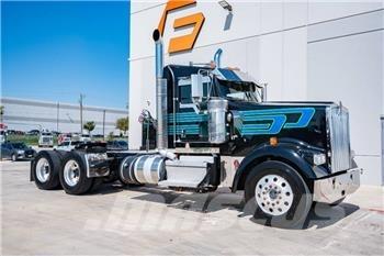 Kenworth W 900 Nyergesvontatók