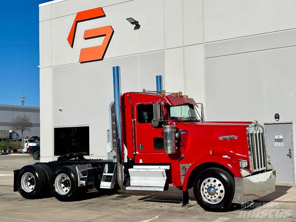 Kenworth W 900 Nyergesvontatók
