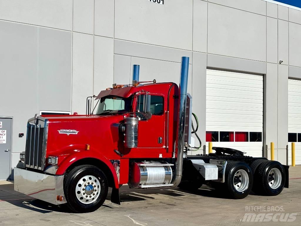 Kenworth W 900 Nyergesvontatók