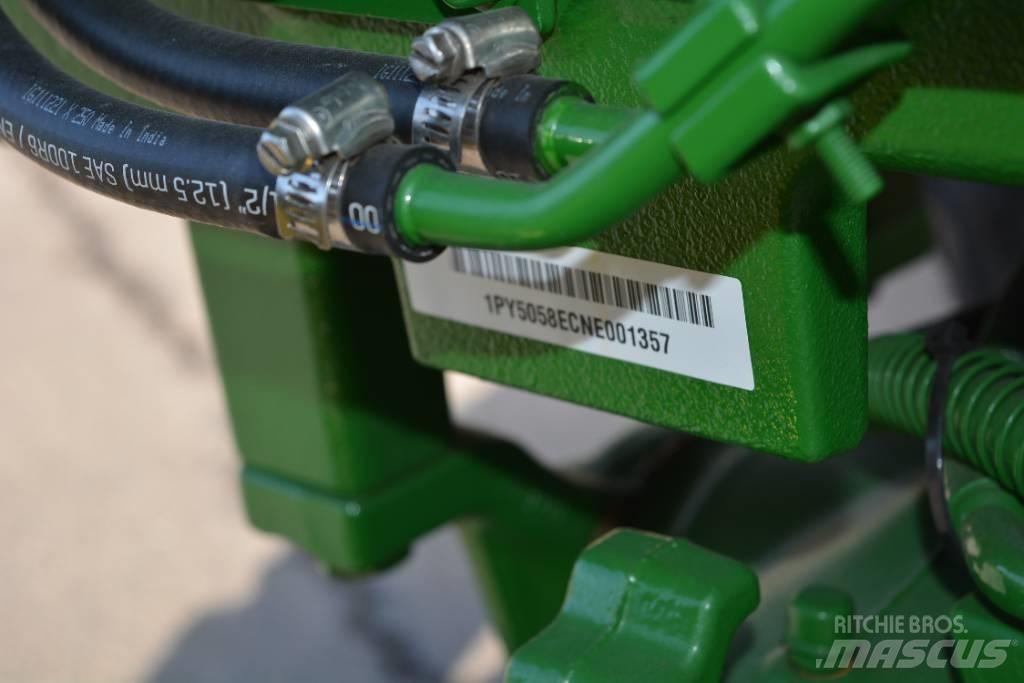 John Deere 5058E Traktorok