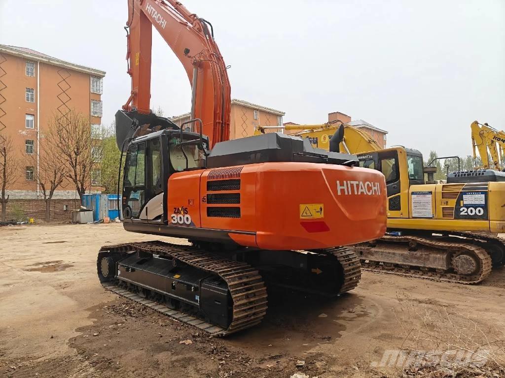 Hitachi ZX300 Lánctalpas kotrók