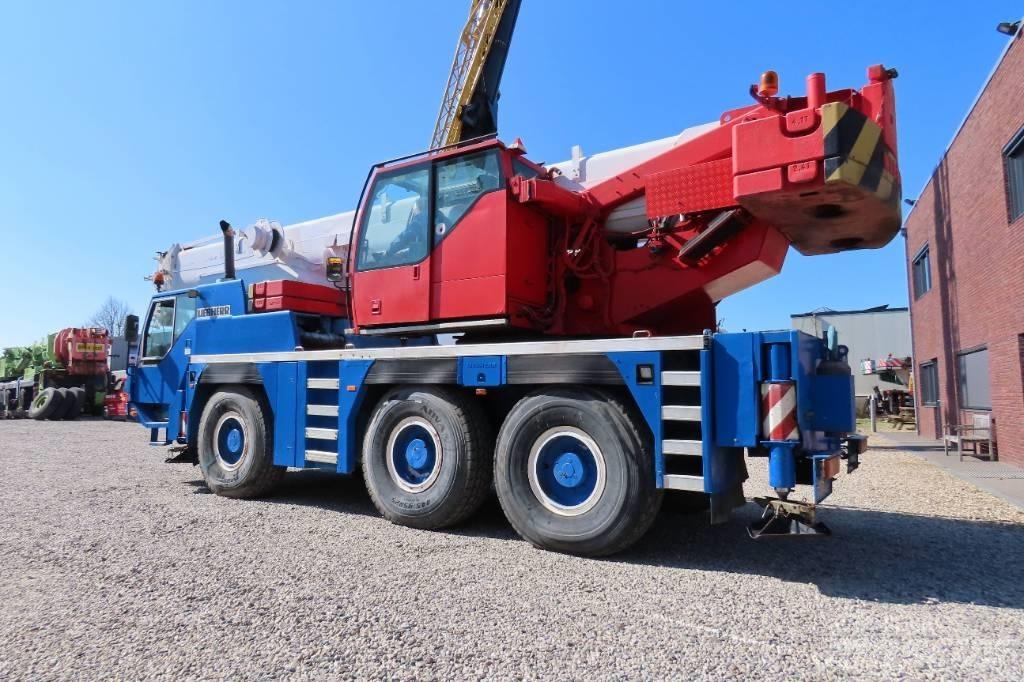 Liebherr LTM 1055-1 Terepdaruk