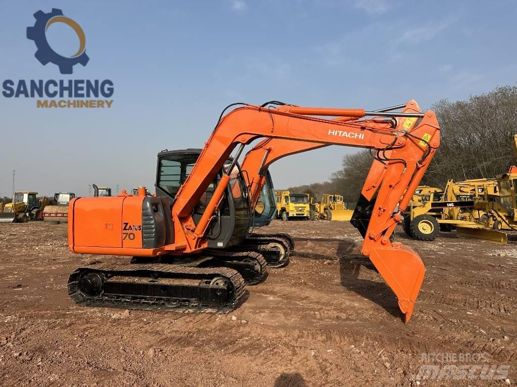 Hitachi ZX 70 Lánctalpas kotrók