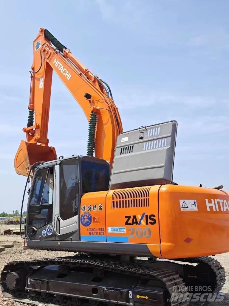Hitachi ZX200 Lánctalpas kotrók