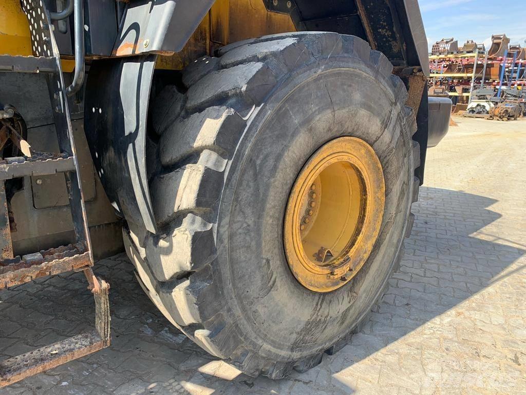 Komatsu WA 480-6 Gumikerekes homlokrakodók