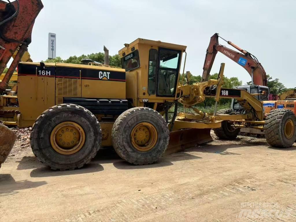 CAT 16h Gréderek