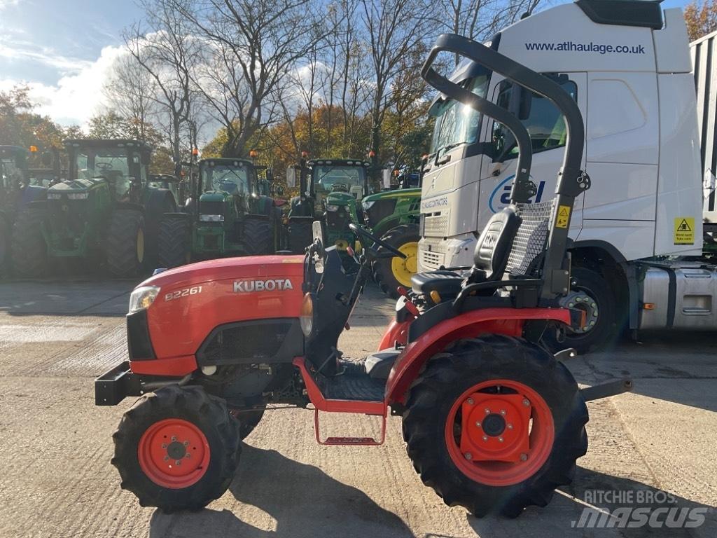 Kubota B 2261 Traktorok