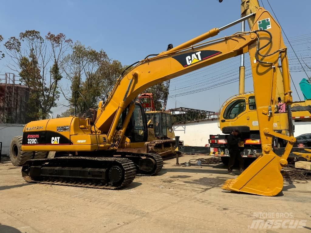 CAT 320 C L Lánctalpas kotrók