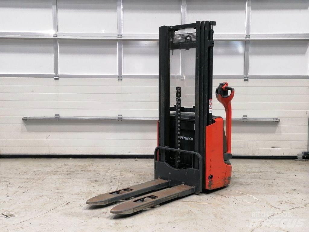Linde L10 Gyalogkíséretű targonca