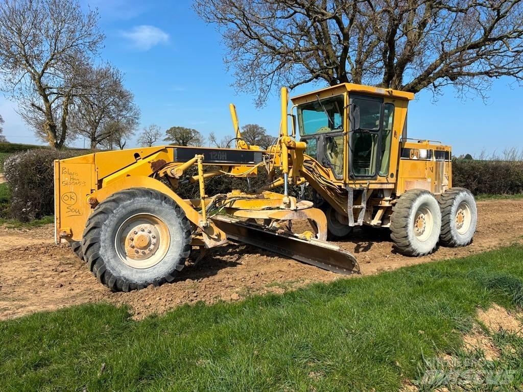 CAT 120 H NA Gréderek