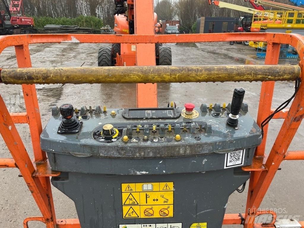 JLG 1200 SJP Teleszkópos emelők