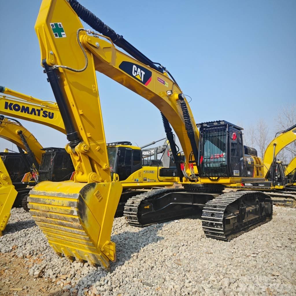 CAT CAT340d Lánctalpas kotrók