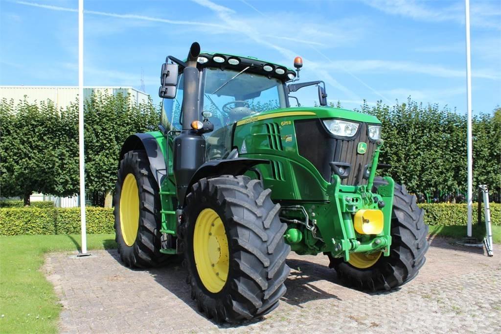 John Deere 6215R Traktorok