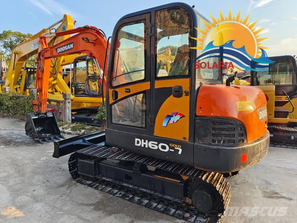 Doosan DH 60-7 Mini kotrók < 7t
