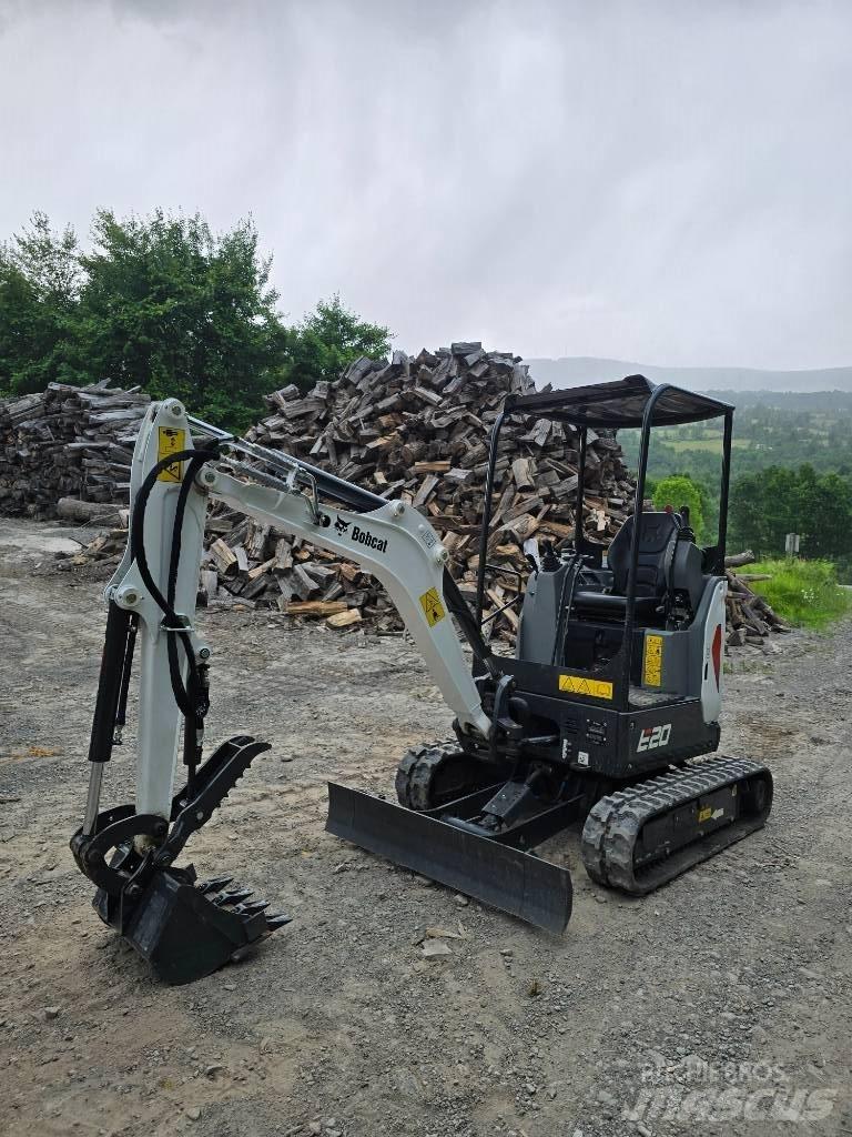 Bobcat E 20 Mini kotrók < 7t