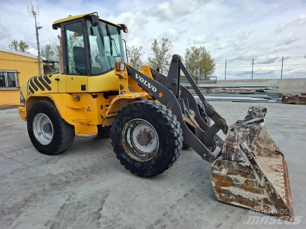 Volvo L 45 B Gumikerekes homlokrakodók