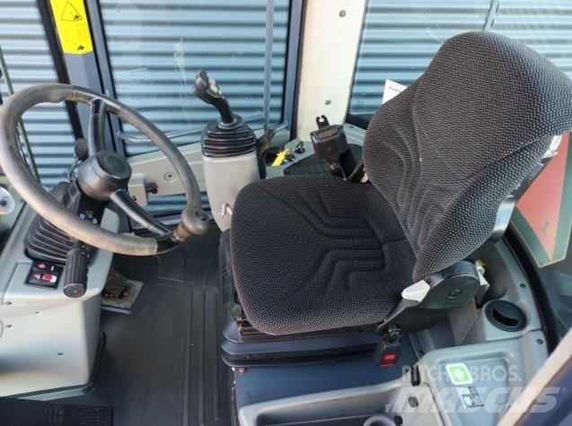 Terex TL 80 Gumikerekes homlokrakodók